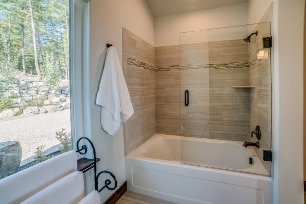 Bathroom Tub Installation in Vermilion