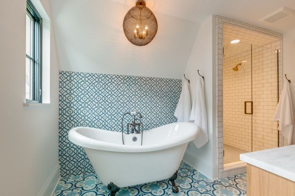 Clawfoot Tub Installation in Vermilion